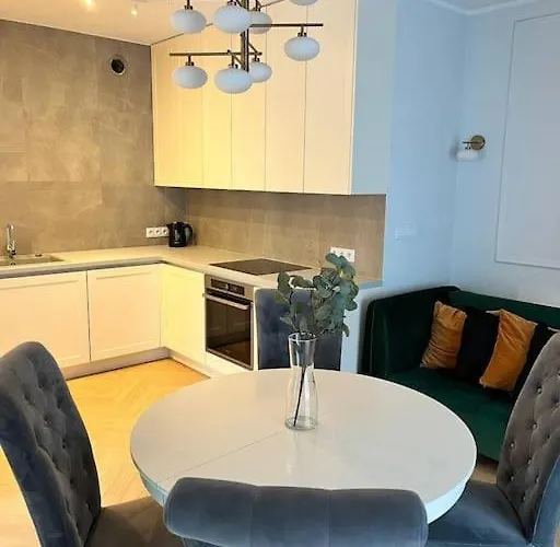 Old Town - Odra - View - 2 Bathrooms * فروتسواف