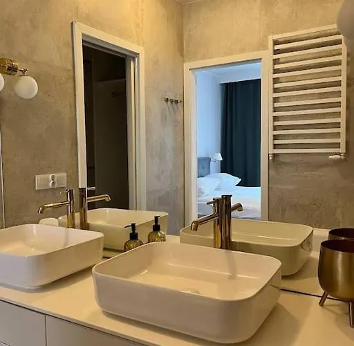 Old Town - Odra - View - 2 Bathrooms شقة فروتسواف