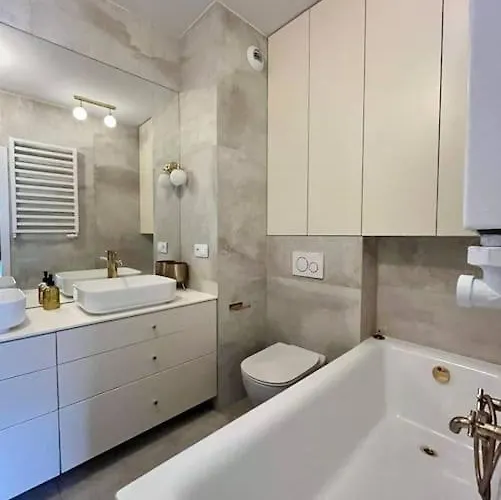 Old Town - Odra - View - 2 Bathrooms *