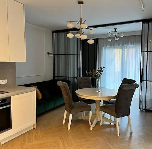 Old Town - Odra - View - 2 Bathrooms * فروتسواف